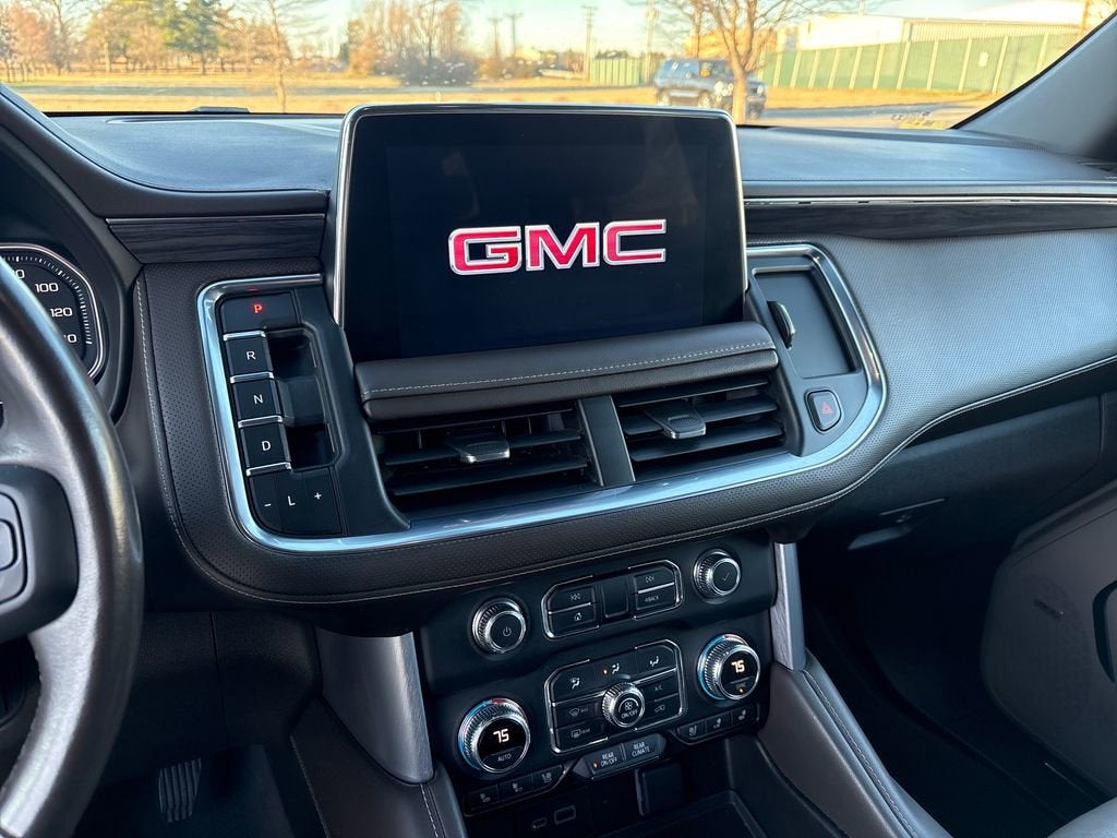 2021 GMC Yukon SLT