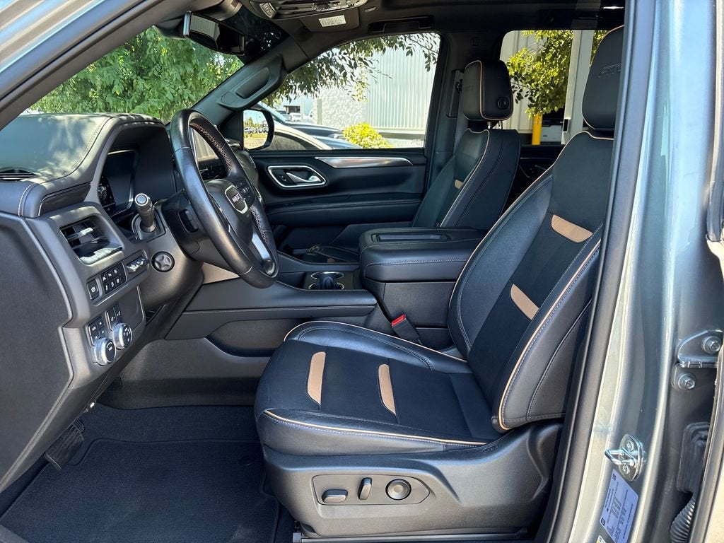 2023 GMC Yukon AT4