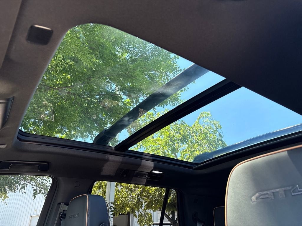 2023 GMC Yukon AT4