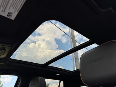 2022 GMC Yukon AT4