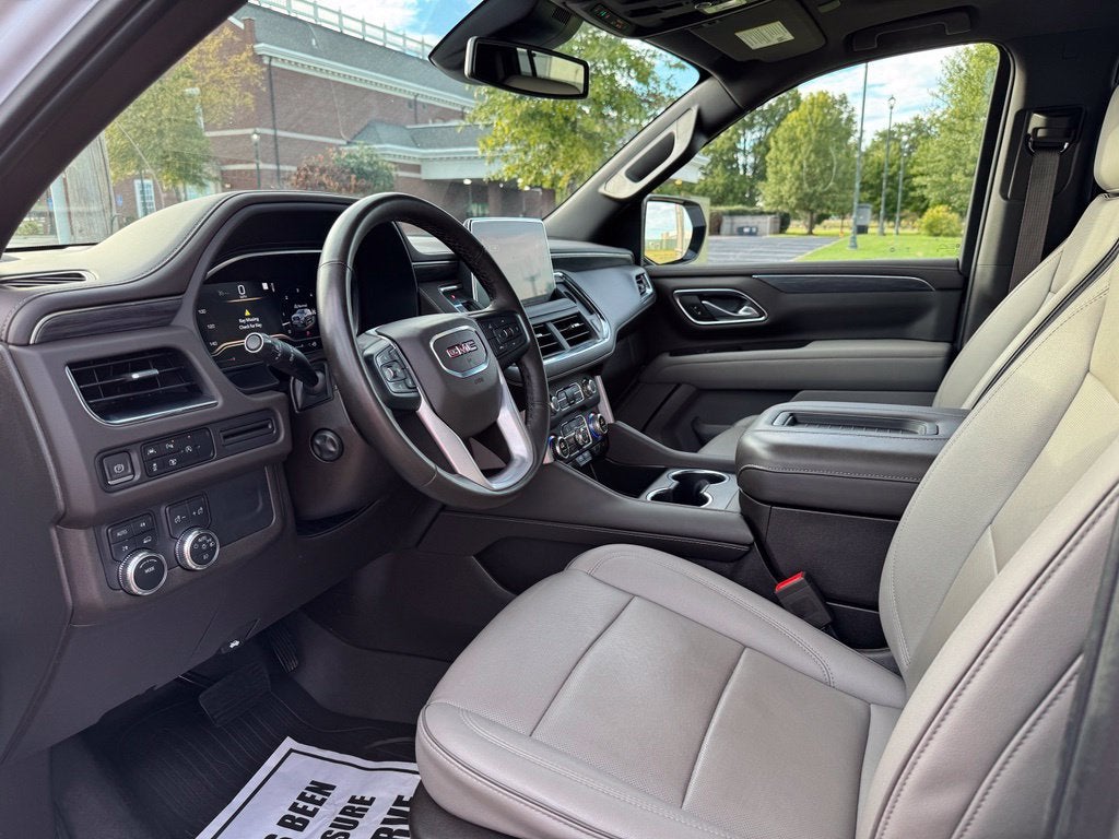 2023 GMC Yukon XL SLT