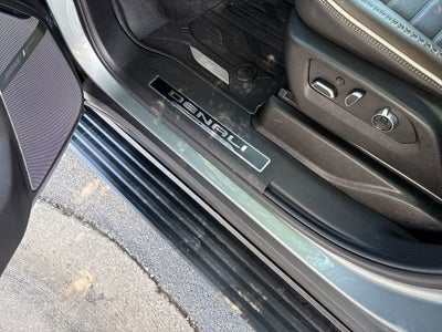 2025 GMC Yukon XL Denali Ultimate
