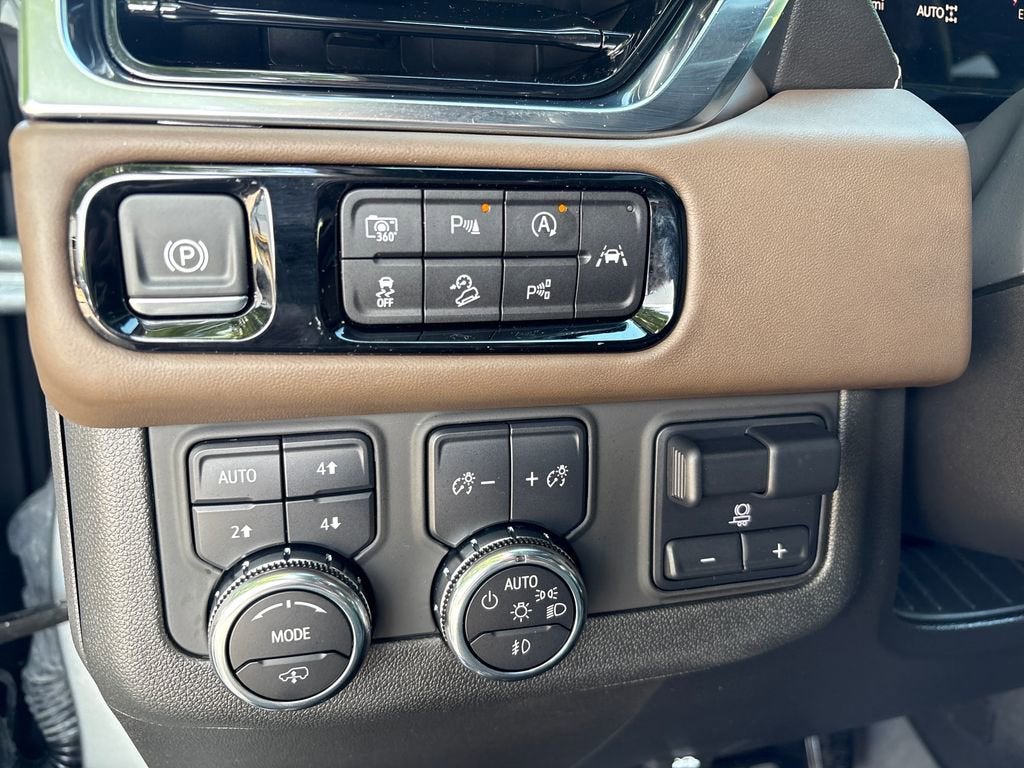 2025 GMC Yukon XL Denali Ultimate