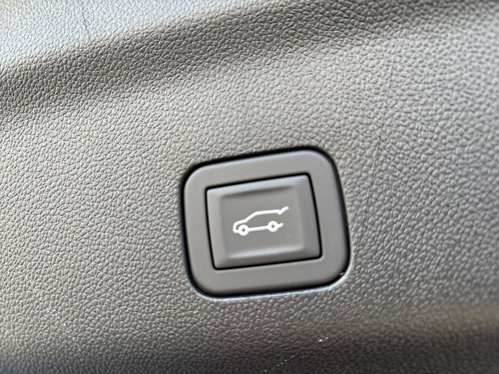 2025 GMC Yukon AT4 Ultimate