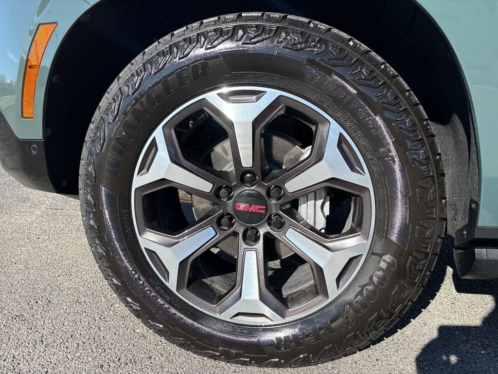 2025 GMC Yukon AT4 Ultimate