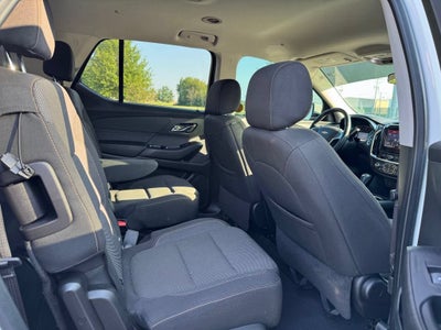 2020 Chevrolet Traverse LT Cloth