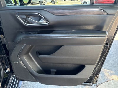 2023 Chevrolet Suburban LT