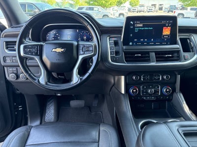 2023 Chevrolet Suburban LT