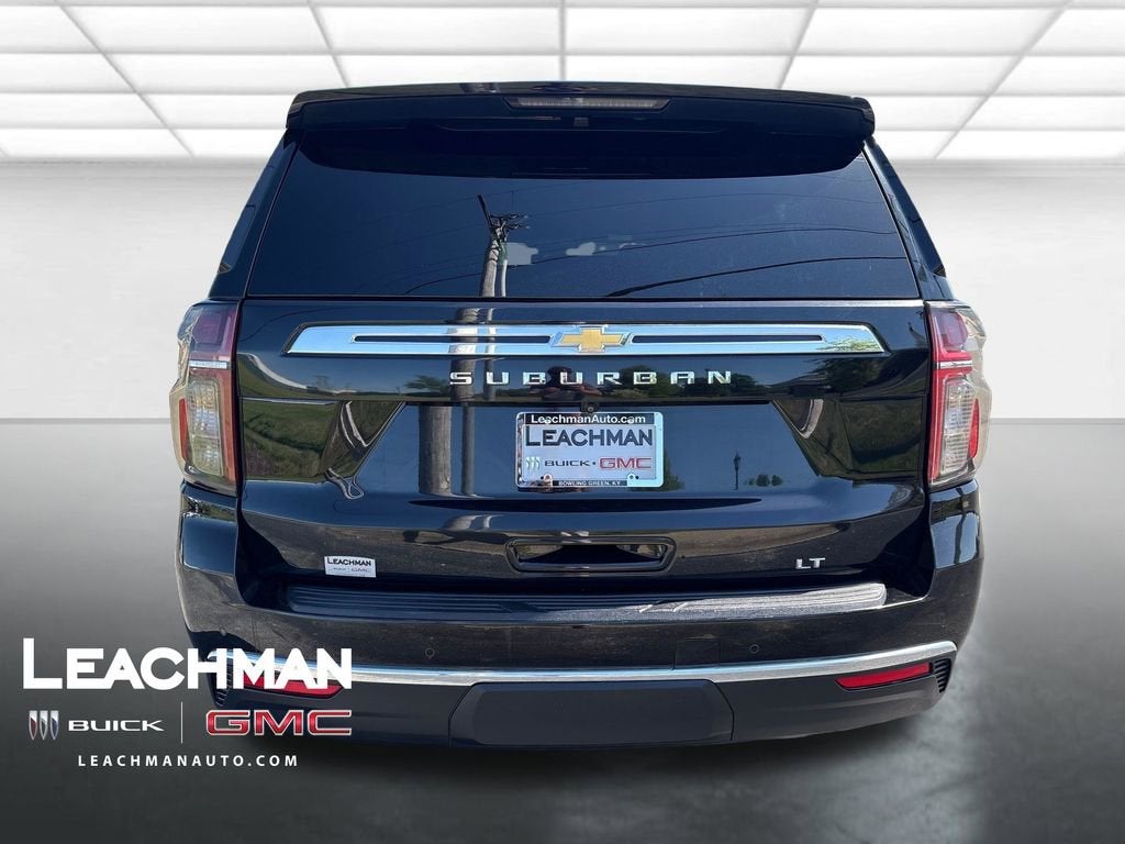 2023 Chevrolet Suburban LT
