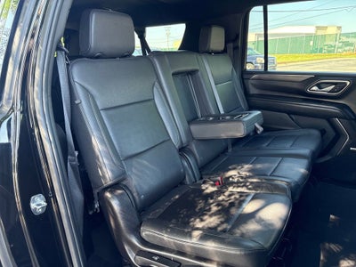 2023 Chevrolet Suburban LT