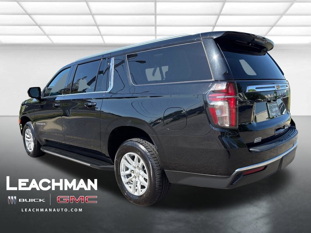 2023 Chevrolet Suburban LT