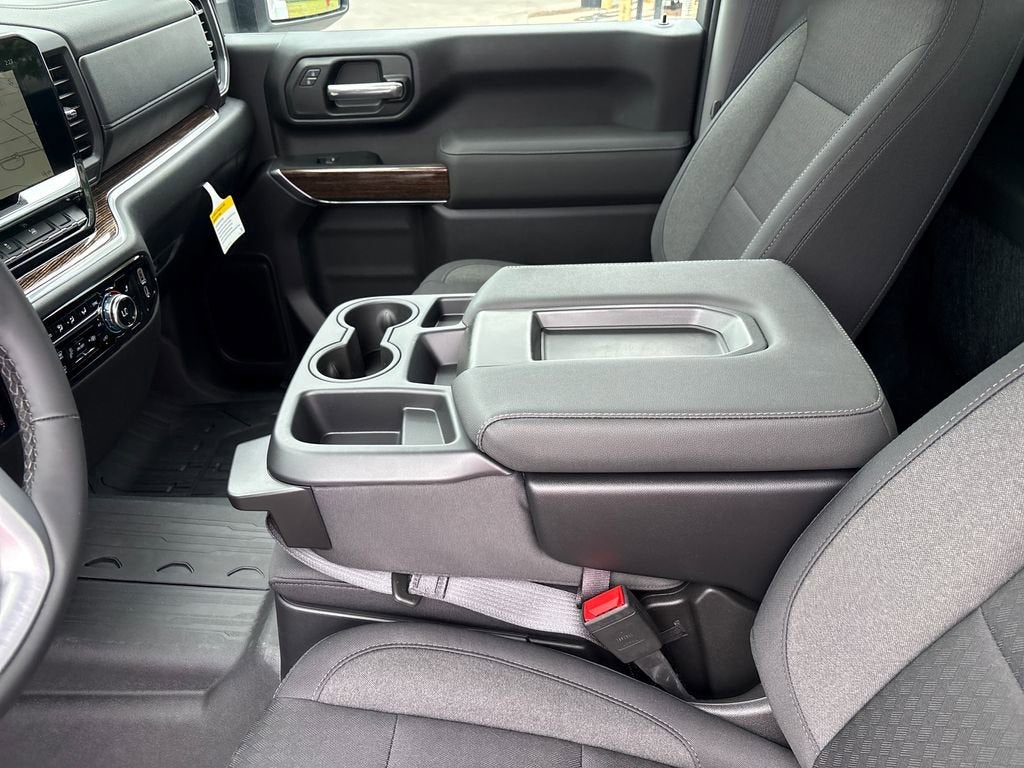 2026 GMC Sierra 3500 HD SLE DRW