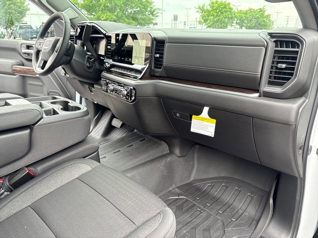 2026 GMC Sierra 3500 HD SLE DRW