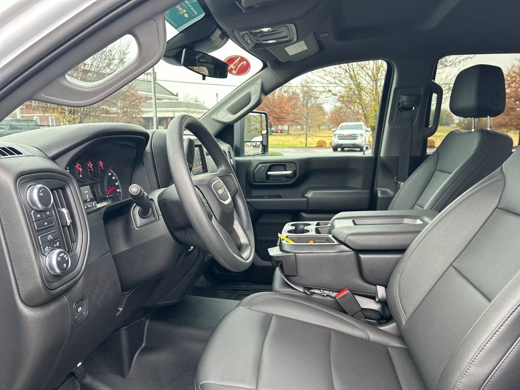 2024 GMC Sierra 2500 HD Pro