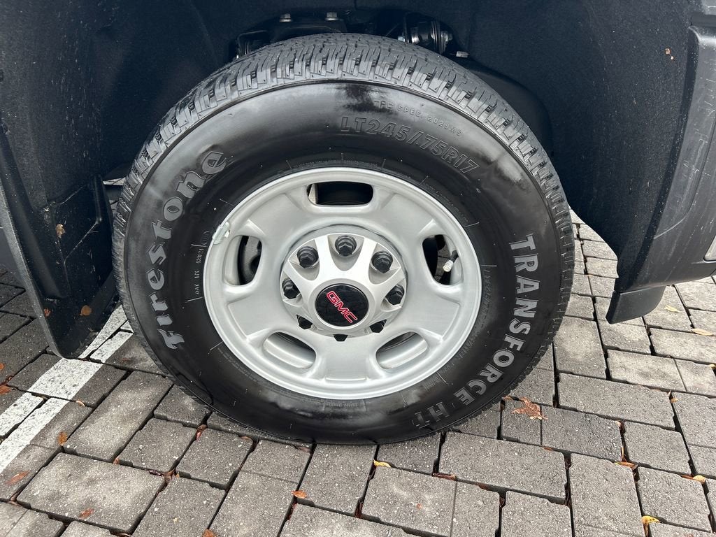 2024 GMC Sierra 2500 HD Pro