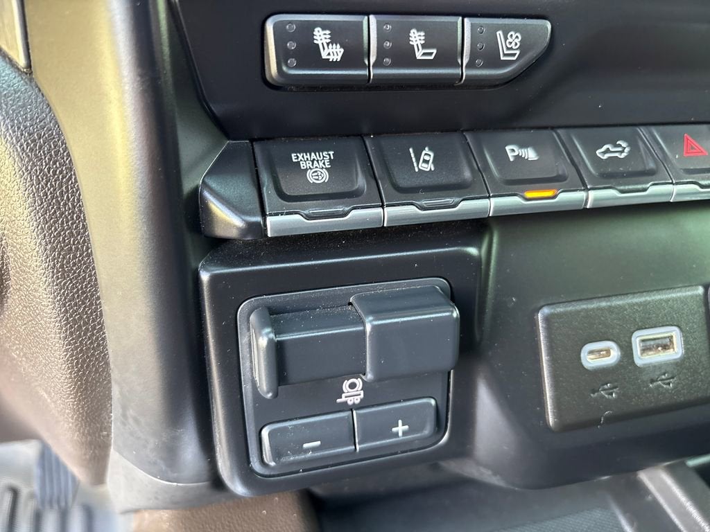 2023 GMC Sierra 2500 HD Denali