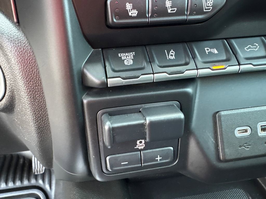 2022 GMC Sierra 3500 HD AT4