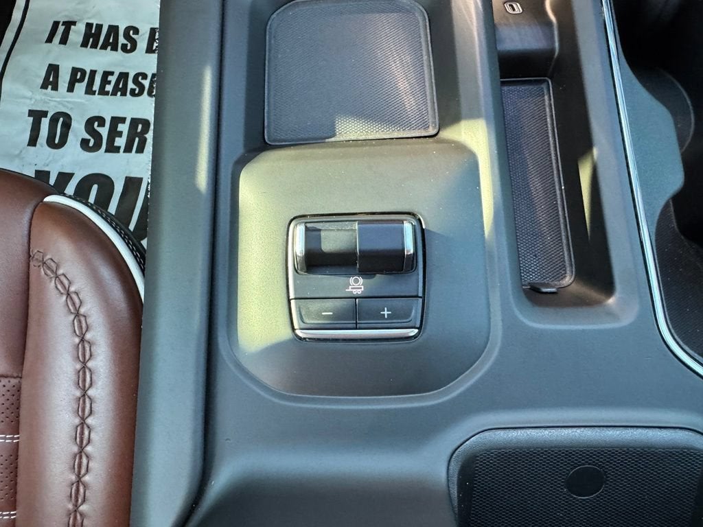 2024 GMC Sierra 3500 HD Denali Ultimate