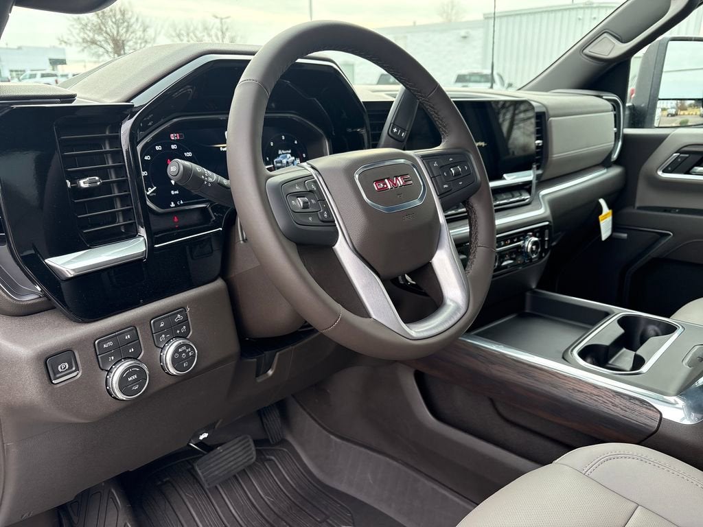 2026 GMC Sierra 2500 HD SLT