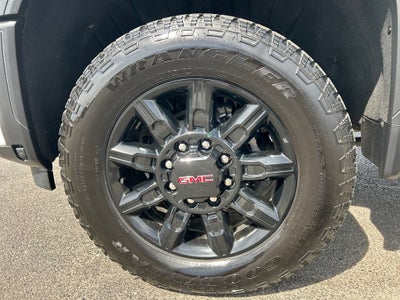 2025 GMC Sierra 2500 HD AT4