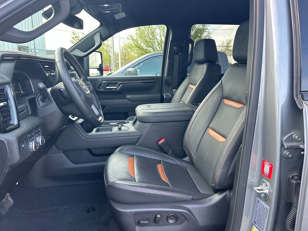 2025 GMC Sierra 2500 HD AT4