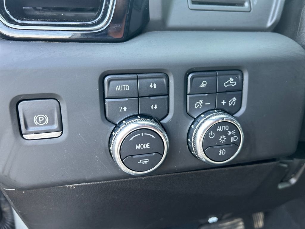 2025 GMC Sierra 2500 HD AT4