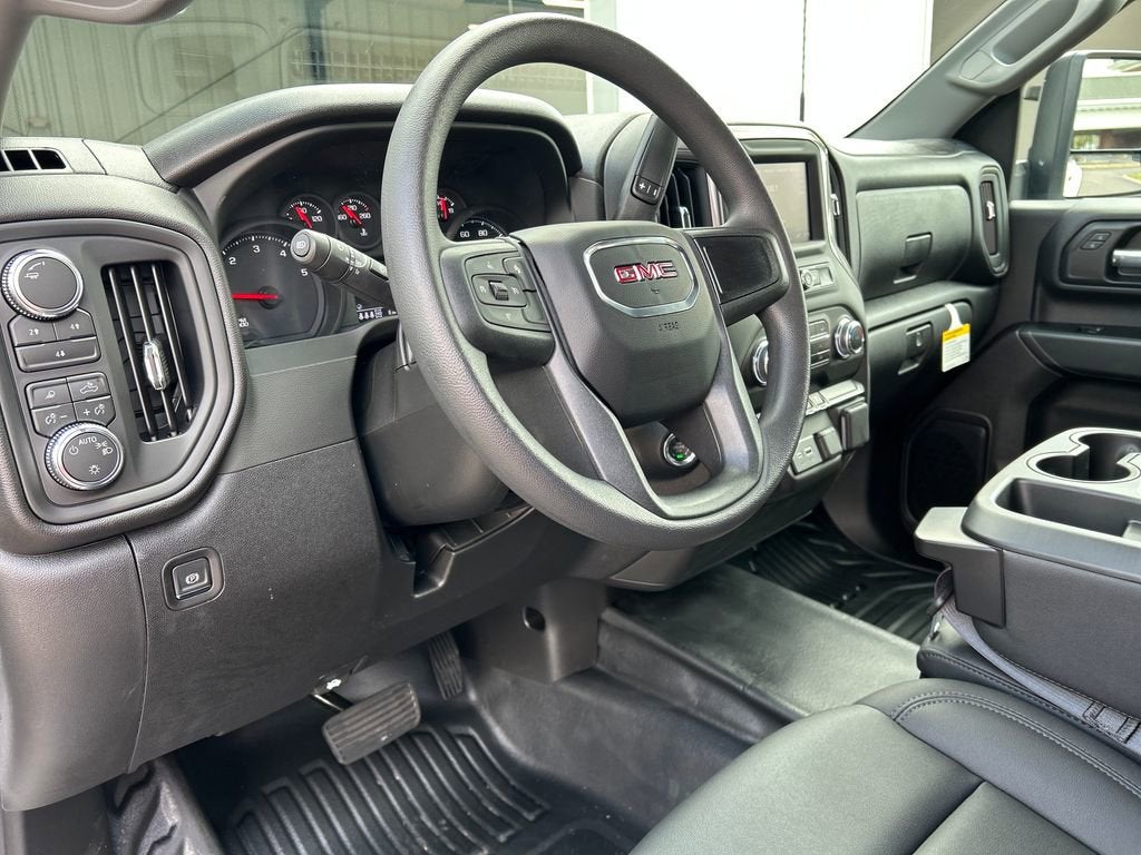 2026 GMC Sierra 3500 HD Pro DRW