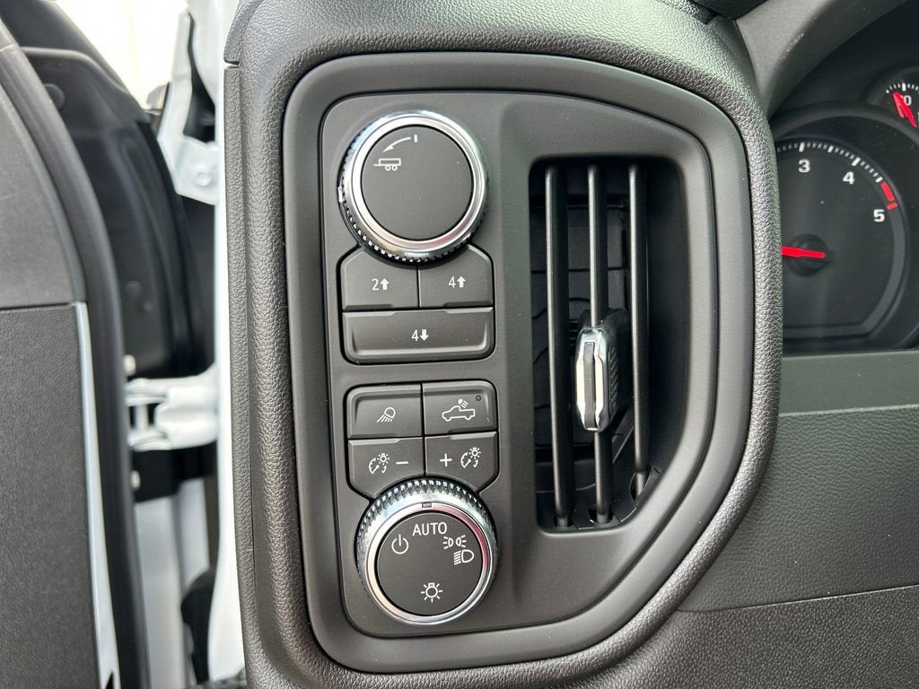 2026 GMC Sierra 3500 HD Pro DRW