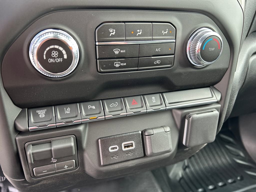 2026 GMC Sierra 3500 HD Pro DRW