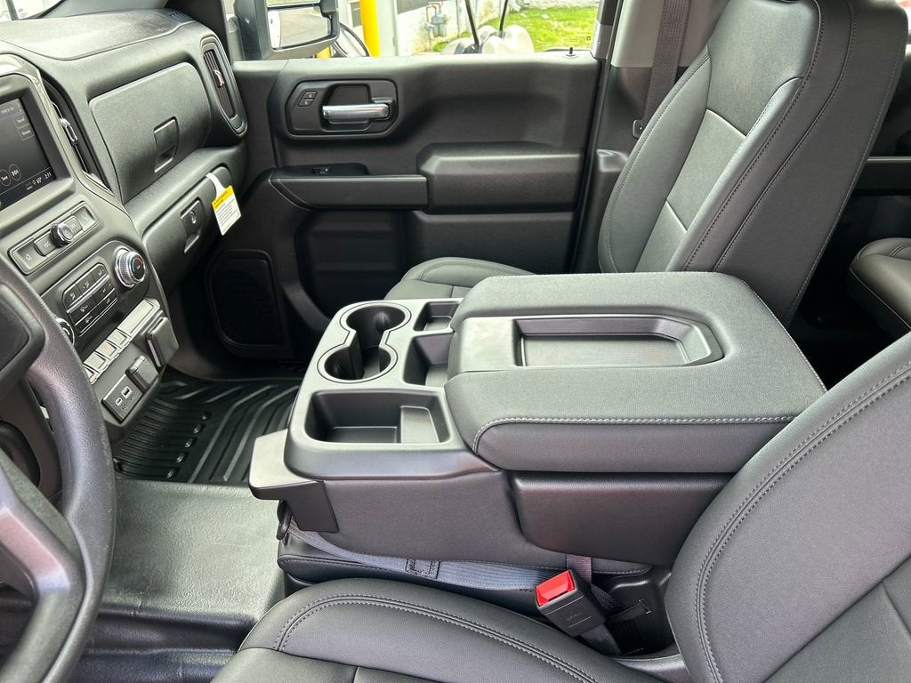 2026 GMC Sierra 3500 HD Pro DRW