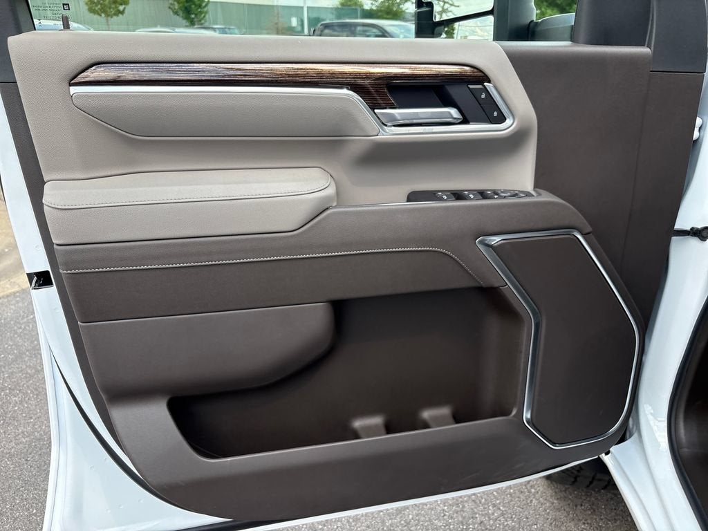 2026 GMC Sierra 3500 HD SLE