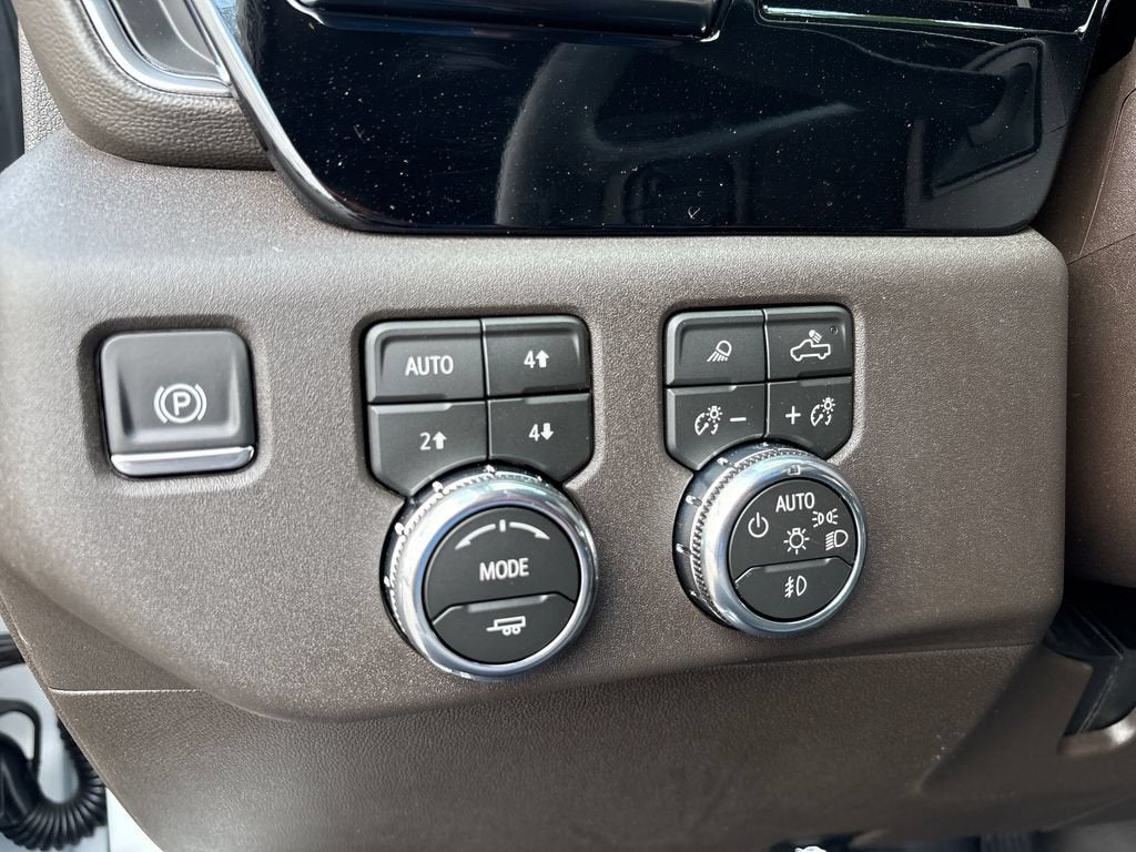 2026 GMC Sierra 3500 HD SLE