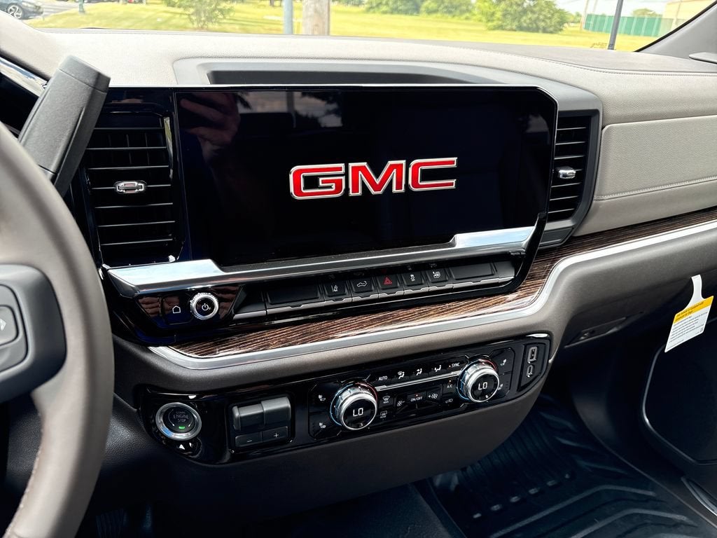 2026 GMC Sierra 3500 HD SLE