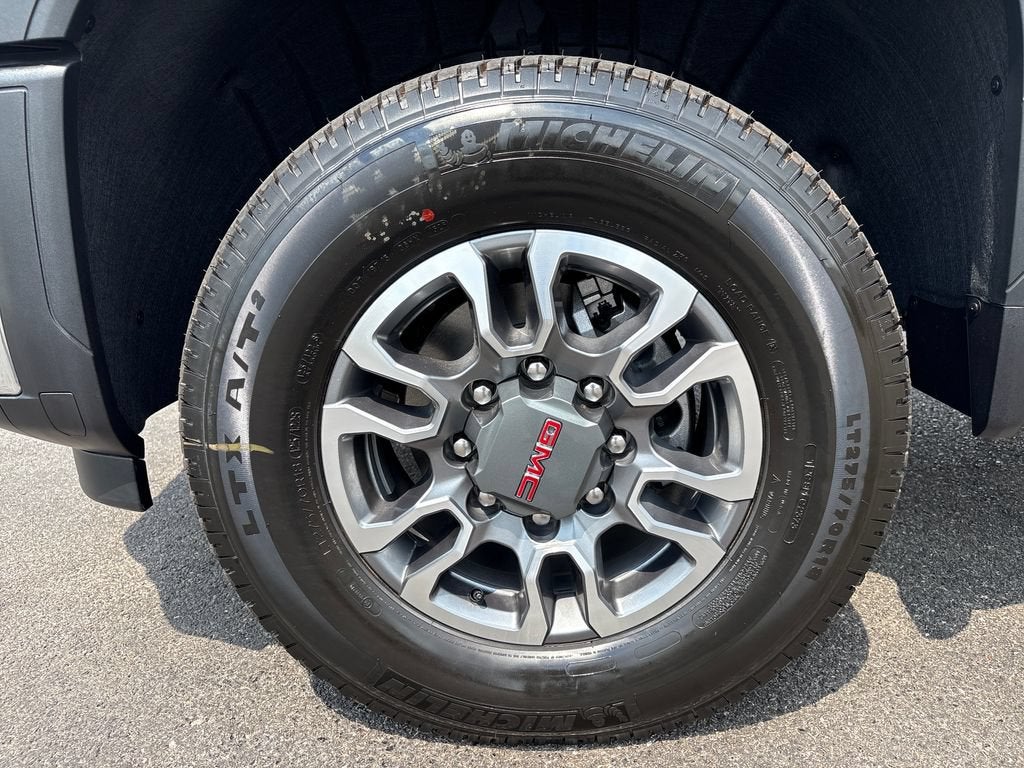 2026 GMC Sierra 3500 HD SLE