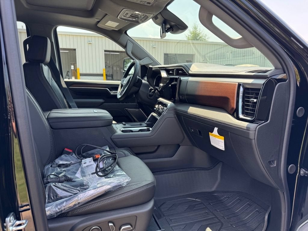 2026 GMC Sierra 3500 HD Denali DRW