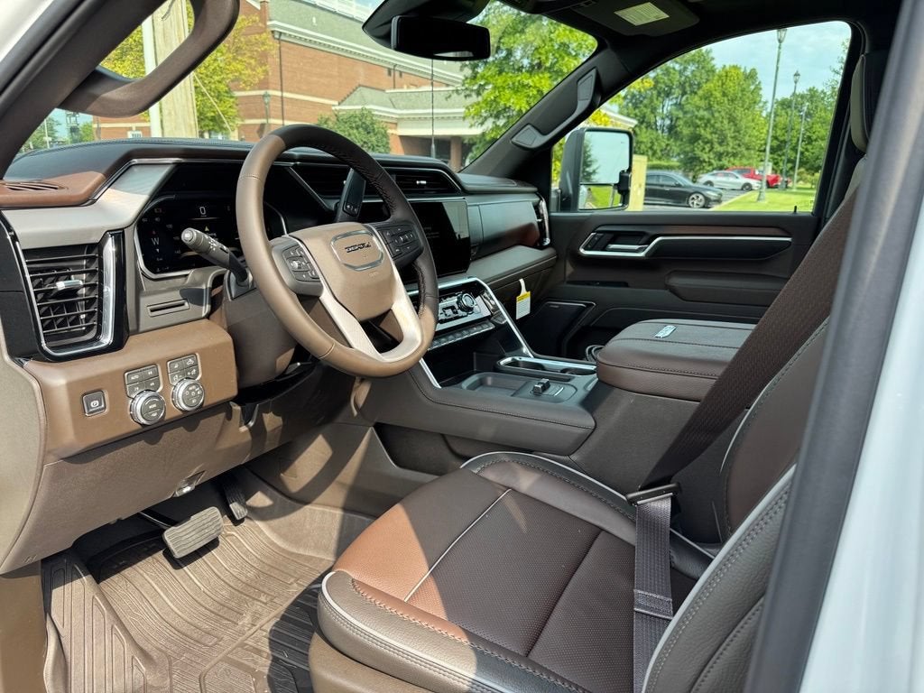 2026 GMC Sierra 3500 HD Denali DRW