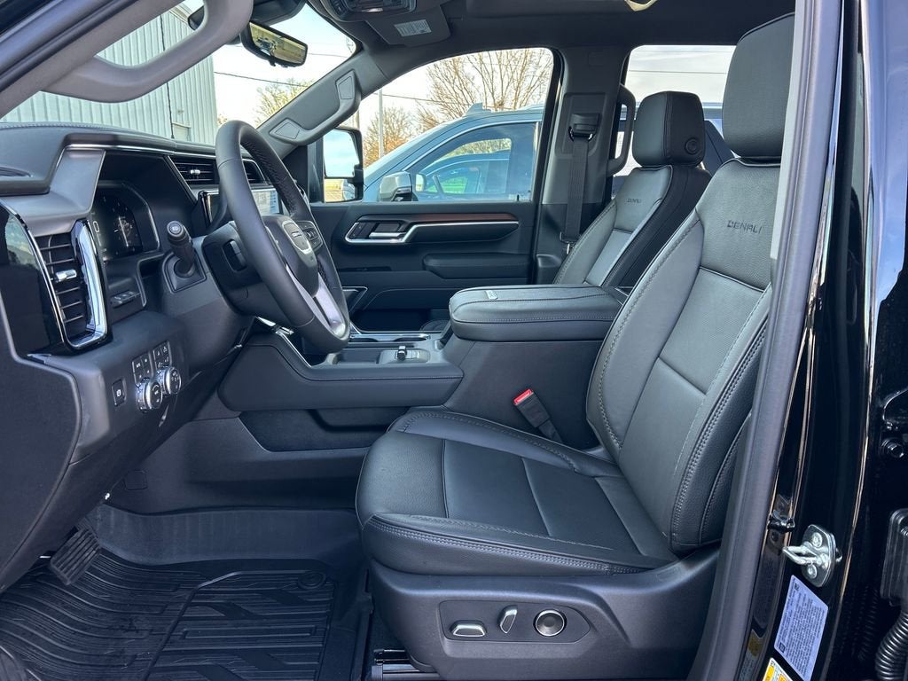 2026 GMC Sierra 3500 HD Denali DRW