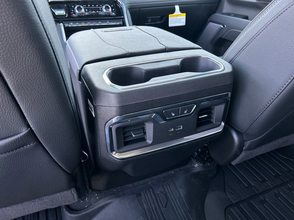 2026 GMC Sierra 3500 HD Denali DRW