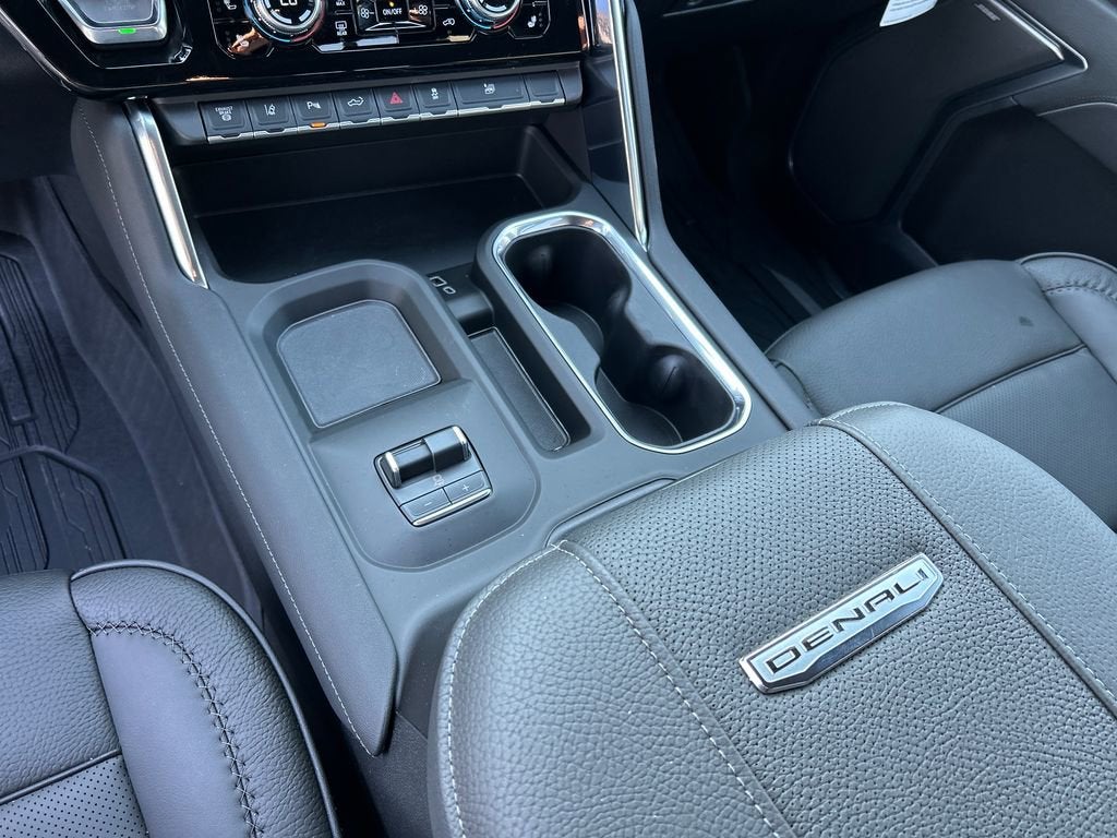 2026 GMC Sierra 3500 HD Denali DRW