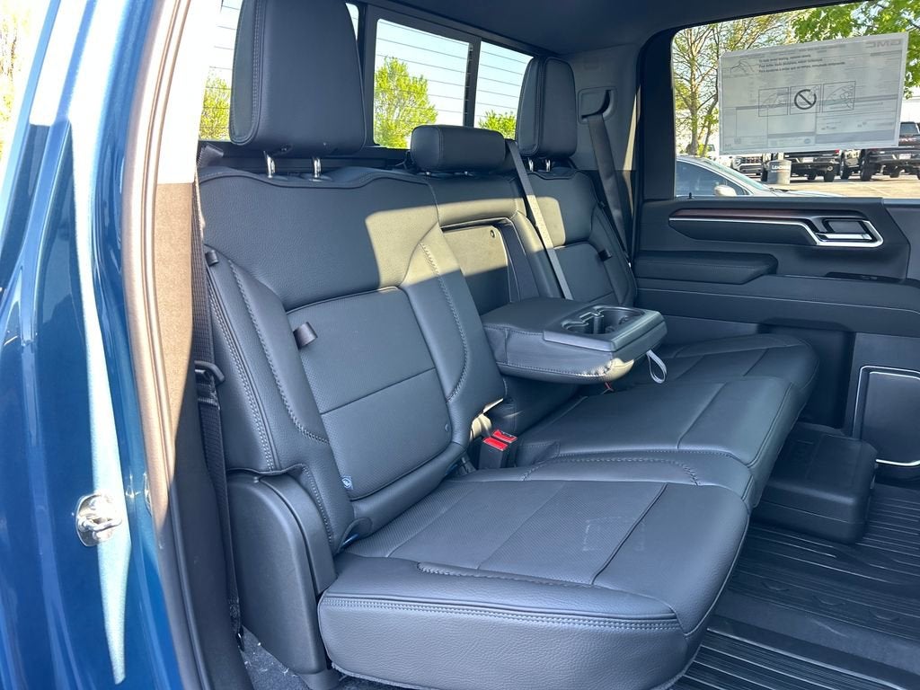 2026 GMC Sierra 3500 HD Denali DRW