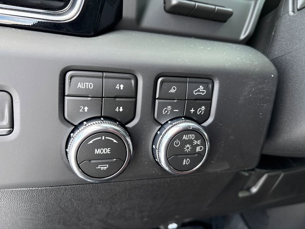 2026 GMC Sierra 3500 HD Denali Ultimate DRW