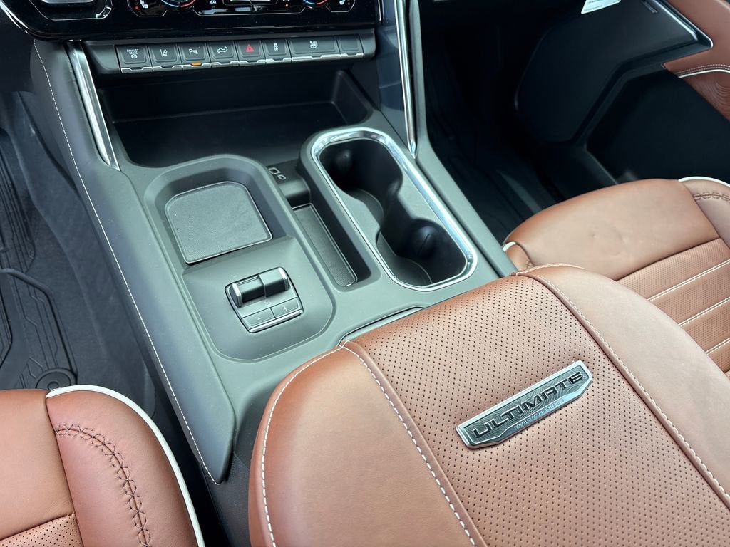 2026 GMC Sierra 3500 HD Denali Ultimate DRW