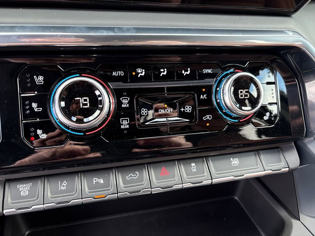 2026 GMC Sierra 3500 HD Denali Ultimate DRW