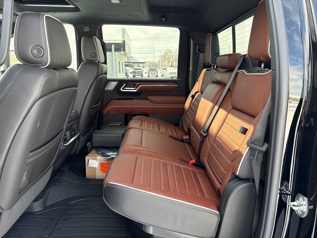 2026 GMC Sierra 3500 HD Denali Ultimate DRW