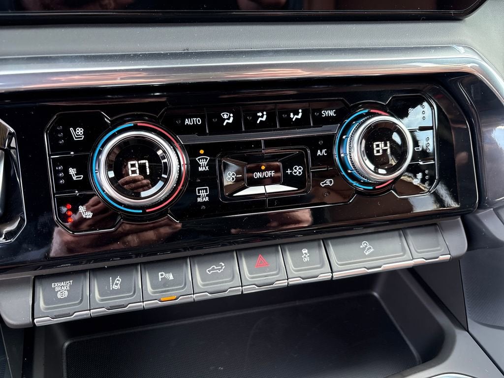 2026 GMC Sierra 3500 HD Denali Ultimate