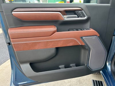 2026 GMC Sierra 3500 HD Denali Ultimate DRW