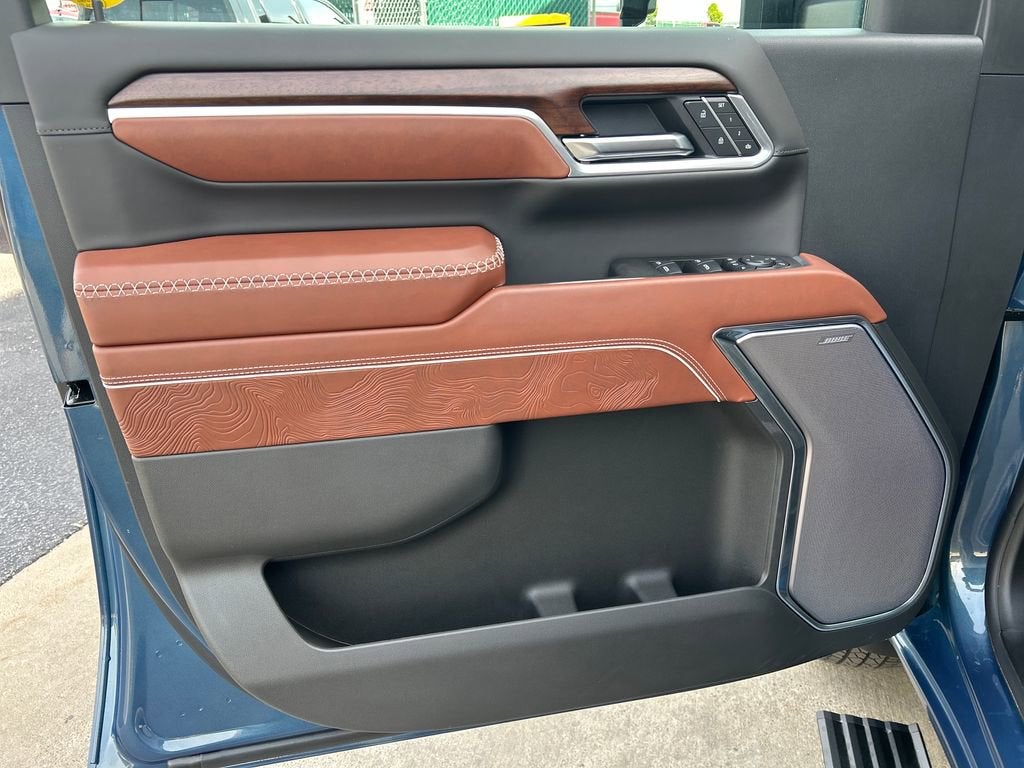 2026 GMC Sierra 3500 HD Denali Ultimate DRW