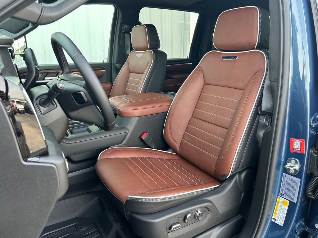 2026 GMC Sierra 3500 HD Denali Ultimate DRW