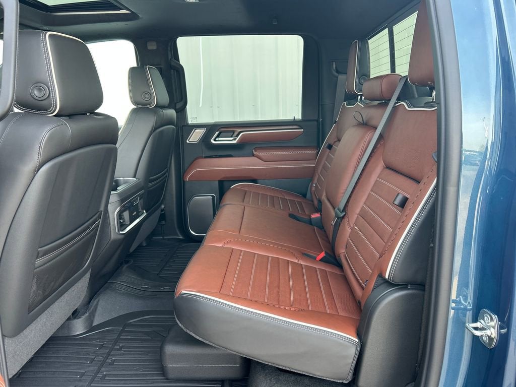 2026 GMC Sierra 3500 HD Denali Ultimate DRW