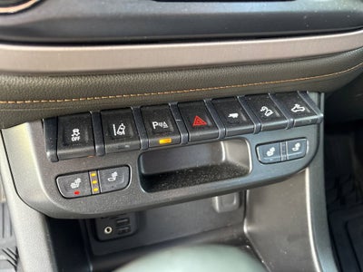 2022 GMC Canyon AT4 - Cloth